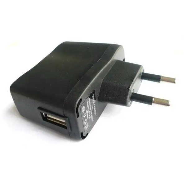 Adaptador USB para 220V