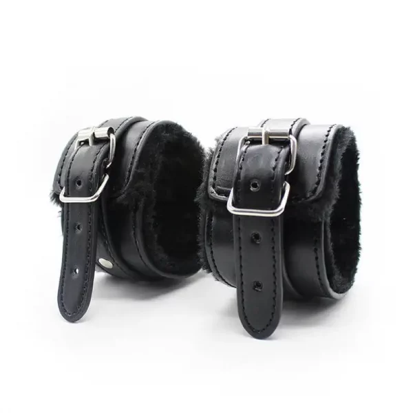 Conjunto BDSM 11 Acessórios Preto