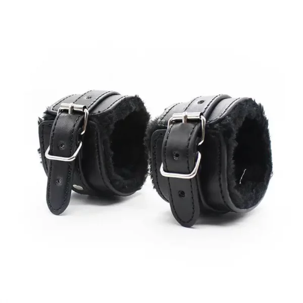 Conjunto BDSM 11 Acessórios Preto