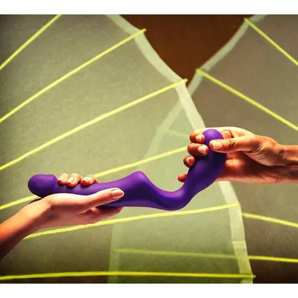 Dildo Share Fun Factory Roxo