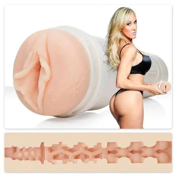 Fleshlight Girls Brandi Love - Vagina Heartthrob