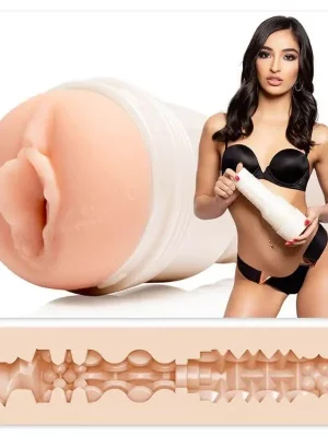 Fleshlight Girls Emily Willis Squirt Texture Vagina