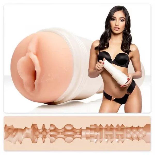 Fleshlight Girls Emily Willis Squirt Texture Vagina
